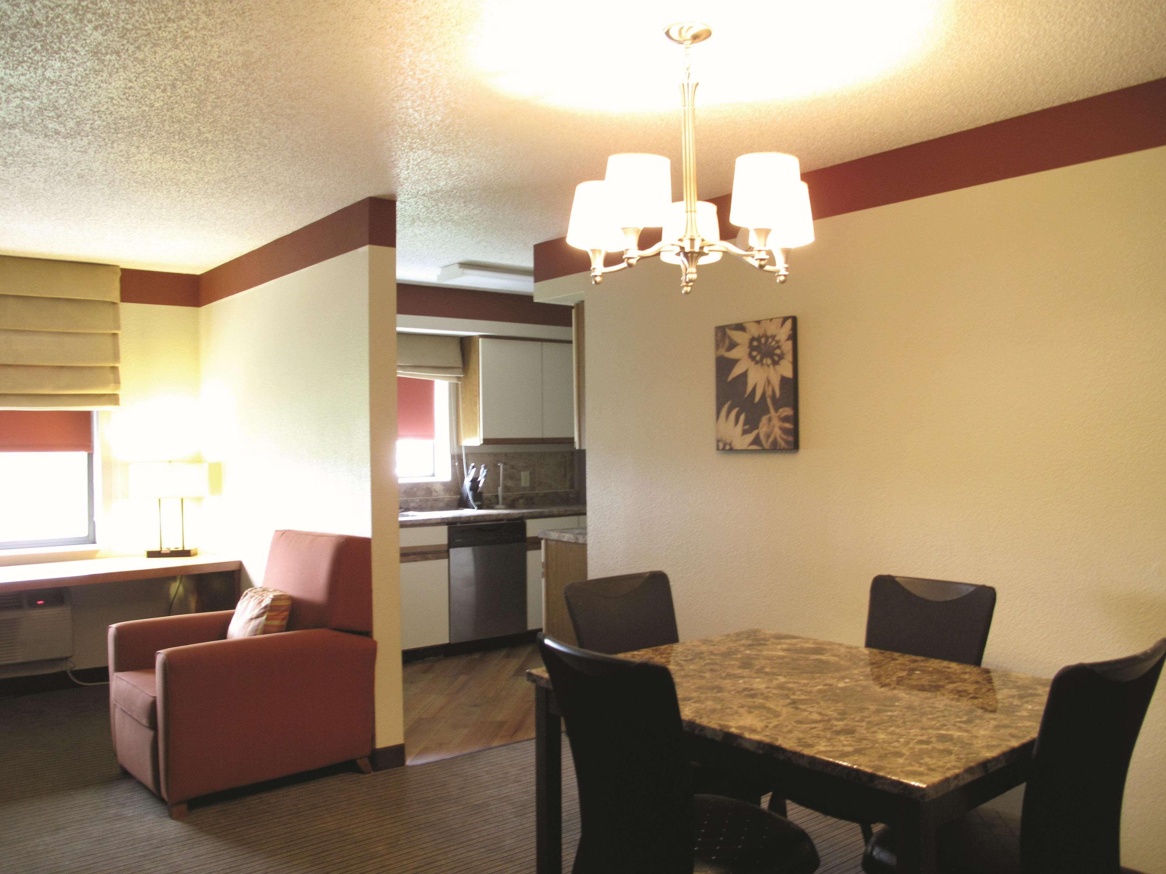 La Quinta By Wyndham Chicago Tinley Park Hotell Exteriör bild