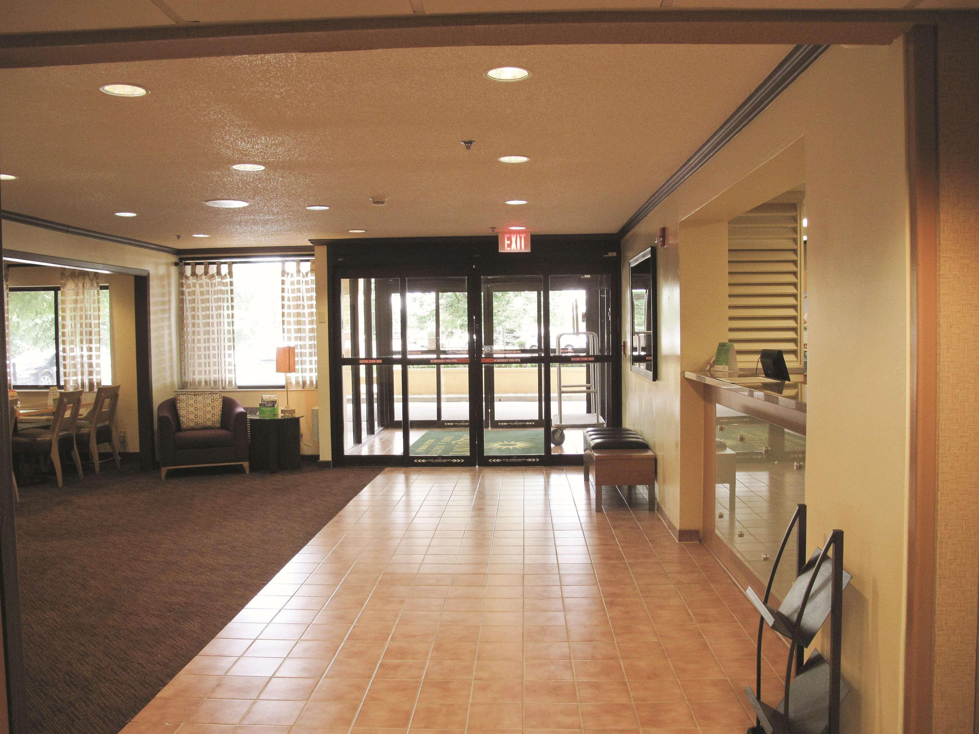 La Quinta By Wyndham Chicago Tinley Park Hotell Exteriör bild